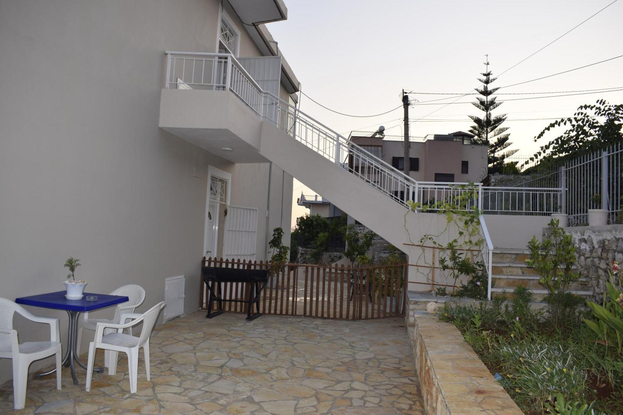 Isabela Apartments Σαράντα Εξωτερικό φωτογραφία