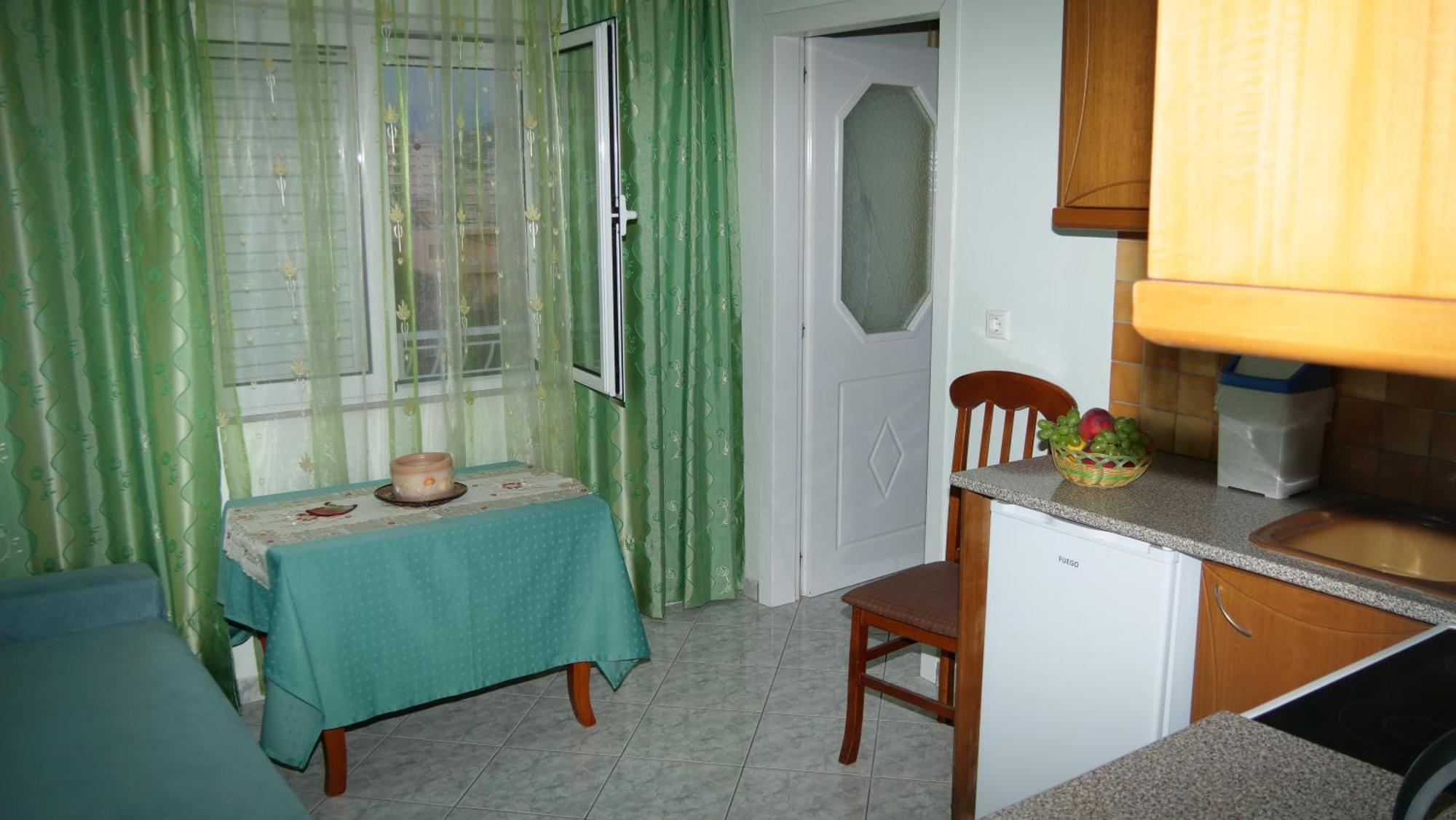 Isabela Apartments Σαράντα Εξωτερικό φωτογραφία